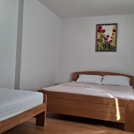 Daire Mala Oaza Ivisovo Greblje